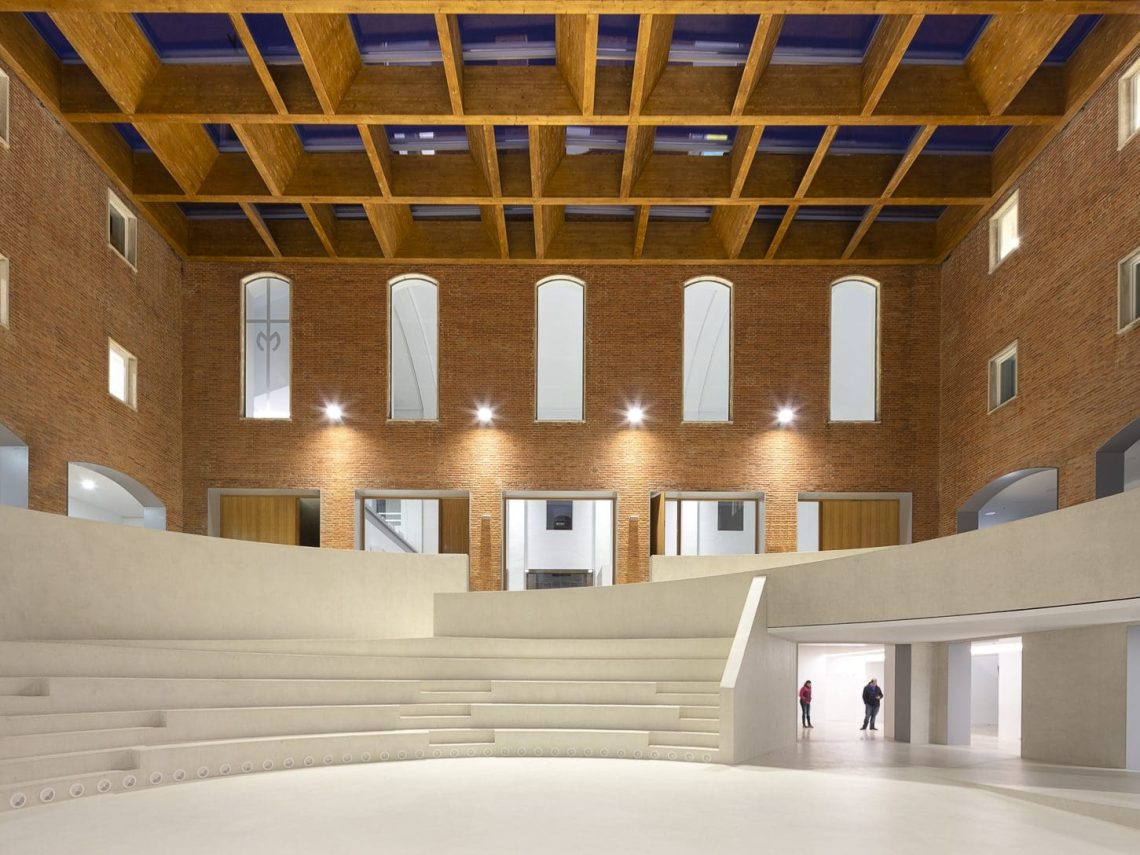 Ampliación Colegio El Pilar, Valladolid, Caspeña Construcciones, Pablo Moreno Mansilla Arquitecto, Álvaro Viera Fotógrafo